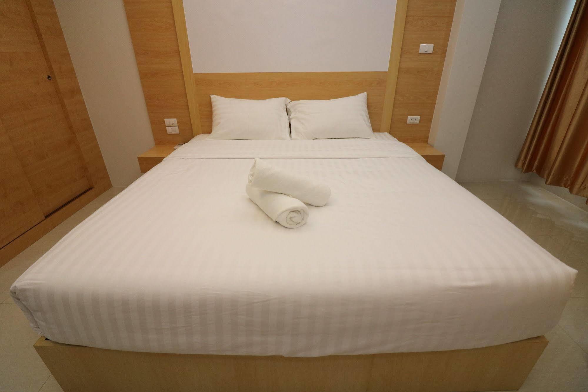 Calivefornia 2016 Hotel Chiang Rai Ngoại thất bức ảnh
