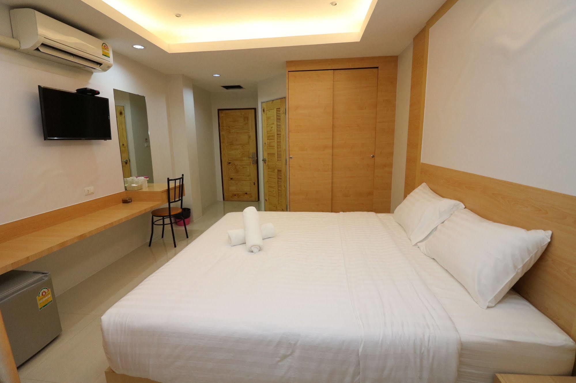 Calivefornia 2016 Hotel Chiang Rai Ngoại thất bức ảnh
