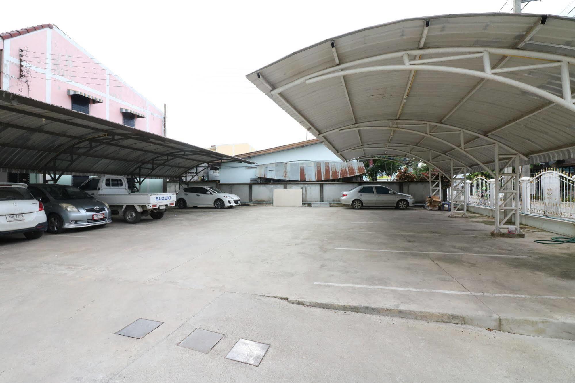 Calivefornia 2016 Hotel Chiang Rai Ngoại thất bức ảnh