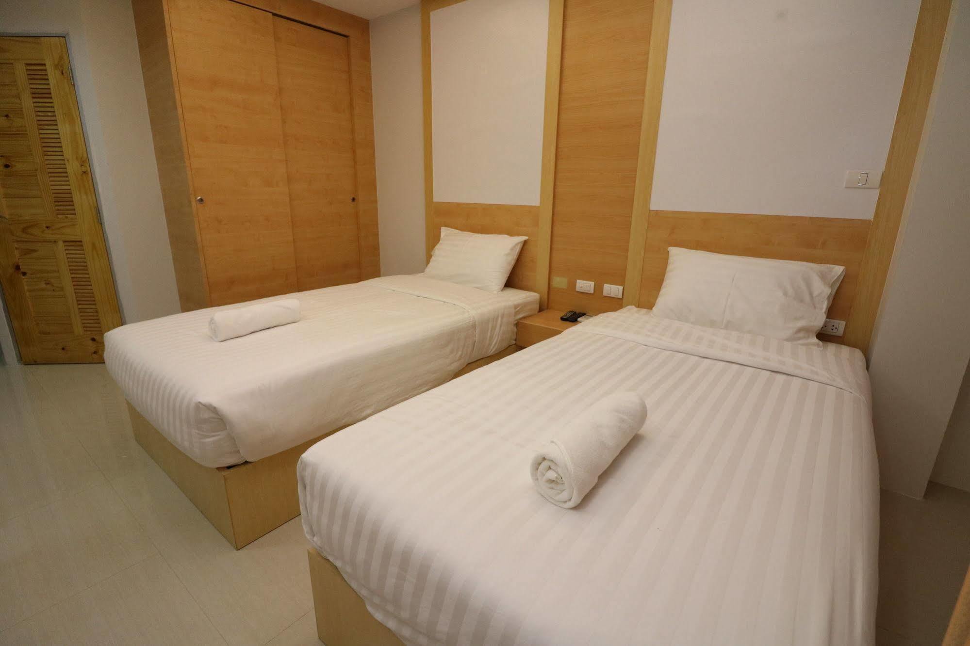 Calivefornia 2016 Hotel Chiang Rai Ngoại thất bức ảnh